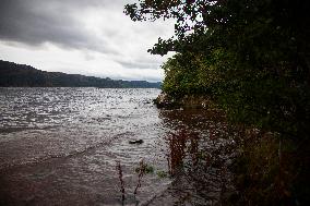 Illustration Scotland Highlands Loch Ness Urquhart Castle