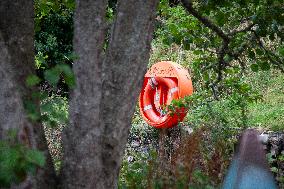 Illustration Scotland Highlands Loch Ness Urquhart Castle
