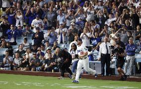 Baseball: Giants vs. Dodgers