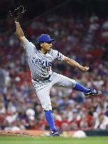 Baseball: Cubs vs. Reds