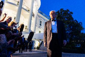 US President Trump departs the White House for Dinner at Mount Vernon