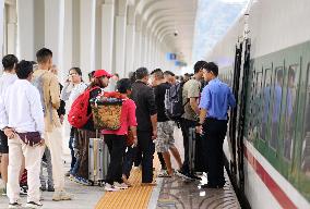 Pu'er Railway Station