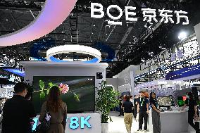 BOE Booth at 2025 WMC in Hefei