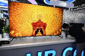 BOE Booth at 2025 WMC in Hefei