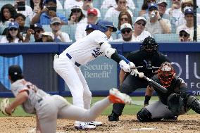 Baseball: Giants vs. Dodgers