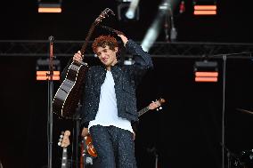 Fete de l'Humanite - Aliocha Schneider Concert