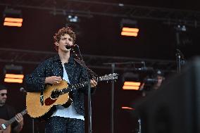 Fete de l'Humanite - Aliocha Schneider Concert