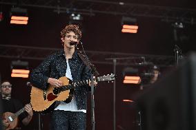 Fete de l'Humanite - Aliocha Schneider Concert