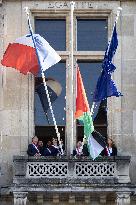 Palestinian flag raising ceremony at Saint-Denis town hall - Saint-Denis
