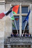 Palestinian flag raising ceremony at Saint-Denis town hall - Saint-Denis