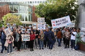 Demonstration Of Journalists And Staff Members Of Le Parisien - Paris