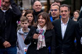 Traditional Waiters Race - Paris