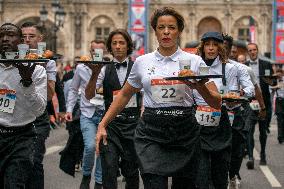 Traditional Waiters Race - Paris