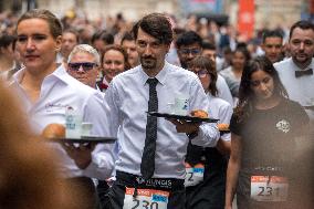 Traditional Waiters Race - Paris