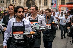 Traditional Waiters Race - Paris