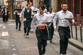 Traditional Waiters Race - Paris