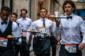 Traditional Waiters Race - Paris
