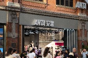 ANTA ARC'TERYX Crisis