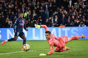 Champions League PSG v Barcelona FA