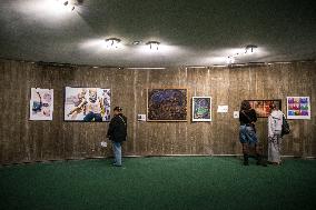 Illustration - Communist Party Headquarters - Paris