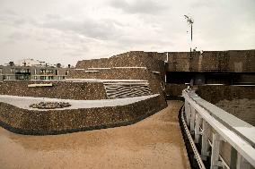 Illustration - Communist Party Headquarters - Paris