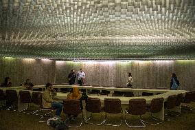 Illustration - Communist Party Headquarters - Paris