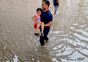 Heavy Rains Hit Bangladesh