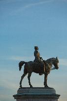 Illustration - Chantilly