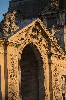 Illustration - Chantilly