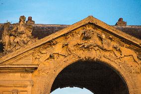 Illustration - Chantilly