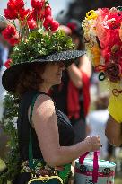 Illustration - Chantilly