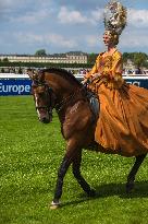 Illustration - Chantilly