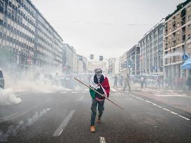 Violent Clashes During The General Strike for Palestine - Milan