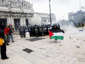 Violent Clashes During The General Strike for Palestine - Milan