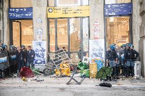 Violent Clashes During The General Strike for Palestine - Milan