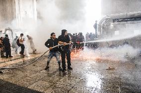 Violent Clashes During The General Strike for Palestine - Milan