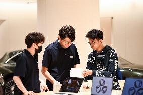 Huawei Select Store in Nanjing