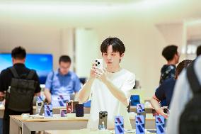 Huawei Select Store in Nanjing