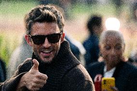 LFW - Burberry Outside