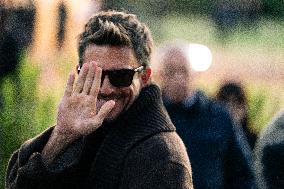 LFW - Burberry Outside