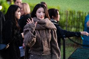 LFW - Burberry Outside