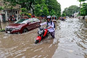 Heavy Rains Flood Dhaka - Bangladesh