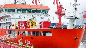 "JI DI" Scientific Research Vessel