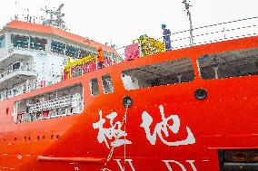 "JI DI" Scientific Research Vessel