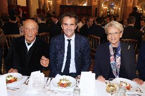 Exclusive - Chinese Business Club Lunch - Paris