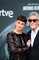 73rd San Sebastian International Film Festival - 'Similar a Murder - Parecido a un asesinato' Red Carpet