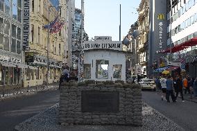 Illustration - The Remains of the Berlin Wall