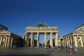 Illustration - Brandenburg Gate