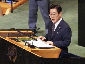 S. Korean President Lee speaks at U.N.