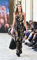 MFW - Miss Bikini Runway